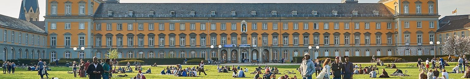 Rheinische Friedrich-Wilhelms-Universität background