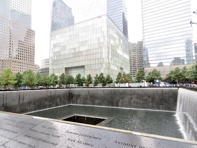 9/11 Memorial
New York City Financial District

ney
TI w
asas | .
— sees i w
LET} =
’