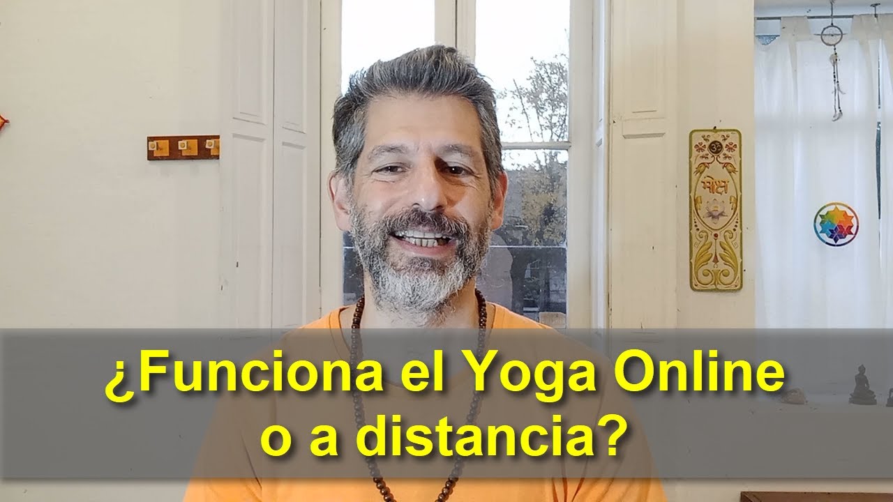 2 © Ty i
¢Funciona el Yoga Online
o a distancia?