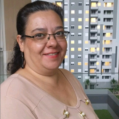 Elaine Regina  Mendes de Oliveira 
