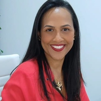 Raiza Almeida