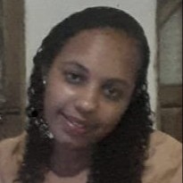 Leticia Pinto de Senna
