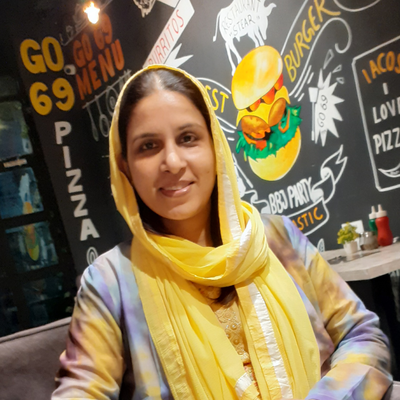 Dr Nazia  Khan