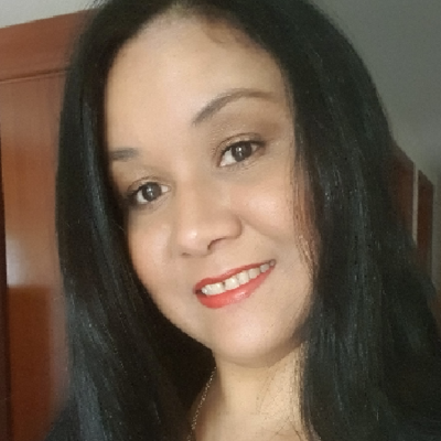Cássia Cristina  Santos de Oliveira 