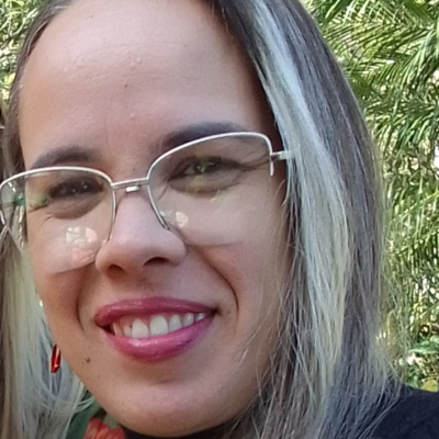 Paula Andreza Oliveira