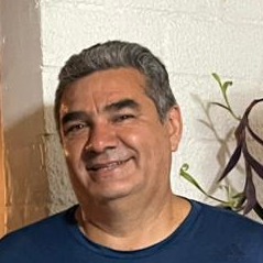 Ricardo Hinostroza B