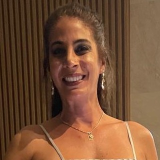 fernanda bruni queiroz