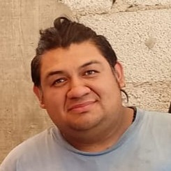 Alejandro Víveros