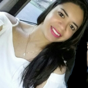 Lia Yasmin Silva