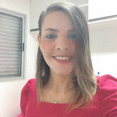 Edivania  Mariana da Silva Diniz 