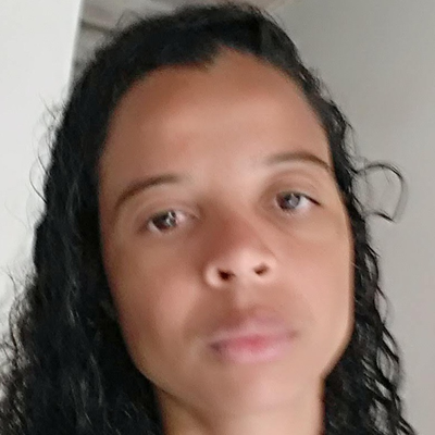 Tãmia Cristina Luiz de Oliveira
