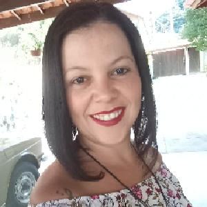Lilia Carvalho de Souza mendes  Bland