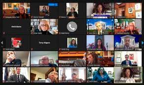 Videoconferências: Por que as reuniões pelo Zoom cansam mais que as  presenciais | Sociedade | EL PAÍS Brasil