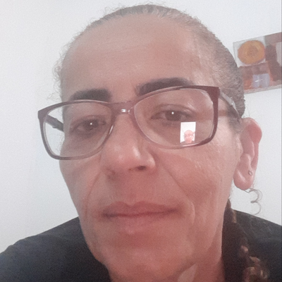 Marcia Oliveira Diniz Luiz  Diniz