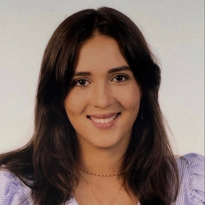 Lara Azevedo