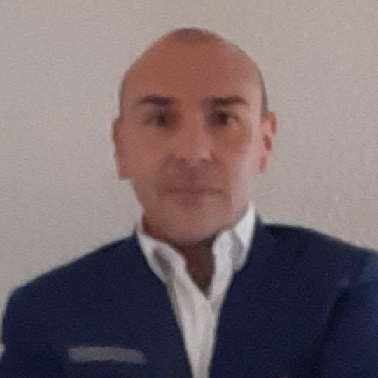 christian ladron de guevara