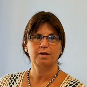 Alicia Paola Loscertales