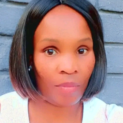 Nompumelelo Julia