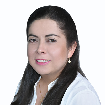 Mónica Cuadros