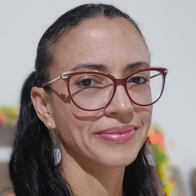 Andréa Barboza Moraes Alves 
