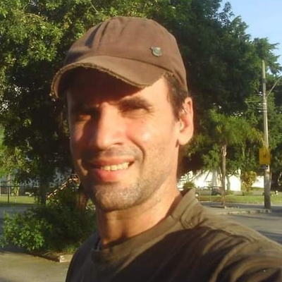 Alexander Silva Mello