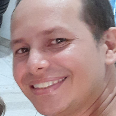 Christian  Linhares 
