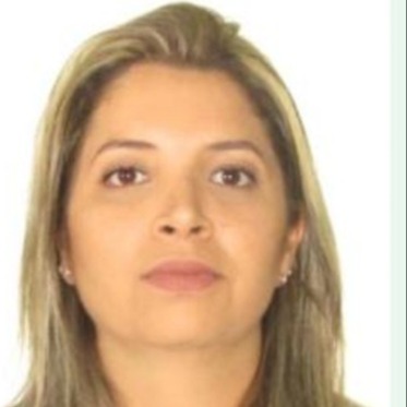 Monique Estevam santana