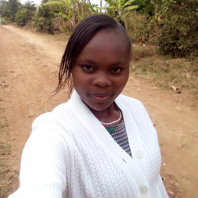 Elosy Mwari