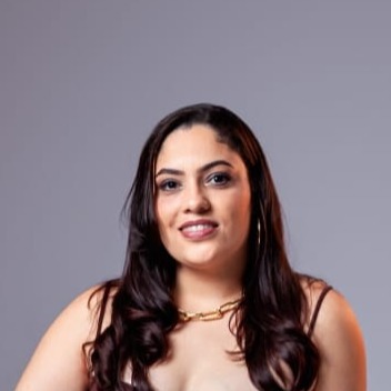 YASMIM Marinho