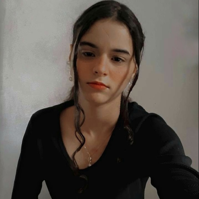 Karoline Queiroz