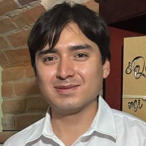 Emmanuel Davila