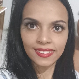 Erica  Oliveira 