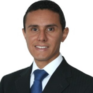 Omar  Benitez