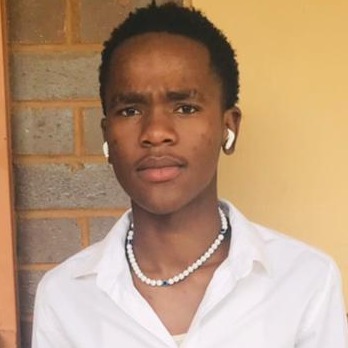 Luyanda Mzobe