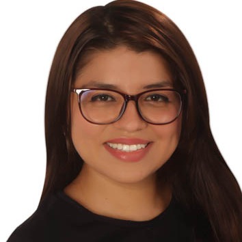 Elsa Solanlly Lozano Peña