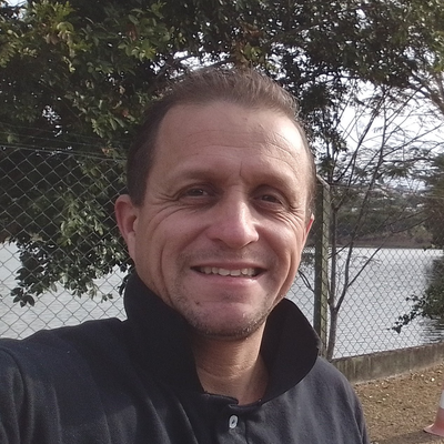 Carlos Eduardo  Oliveira 
