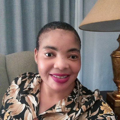 Ester Hlungwani