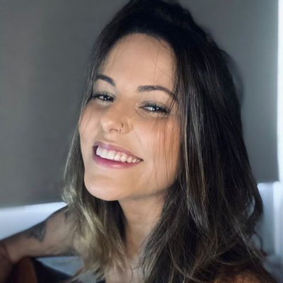 Lorena  Carvalho