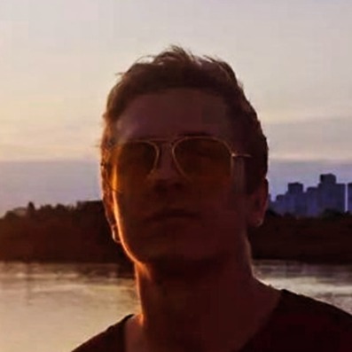Андрей Колесников