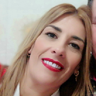 Laura Benavente Lamarca 