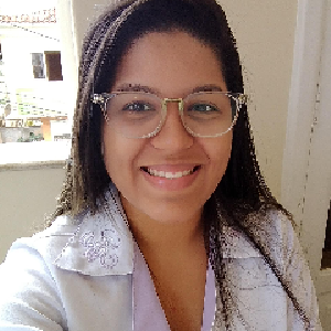 Laura Amélia Santos Sampaio