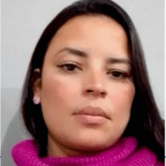 Adriana Cristina Pereira de Oliveira