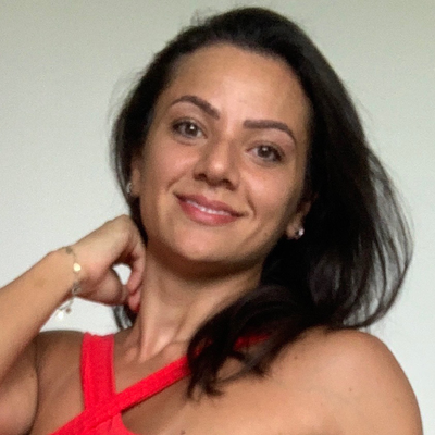 Marcella Araujo