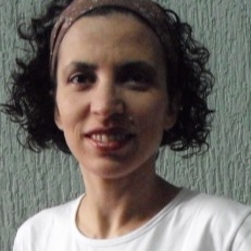 Paula Santos