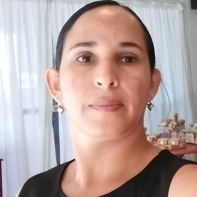 Renata   Araújo Gomes da Silva 