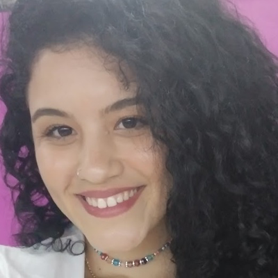 Natália  Ferreira 