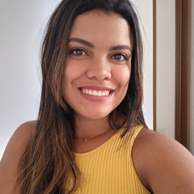 Leandra Moura Lima dos Santos Gomes