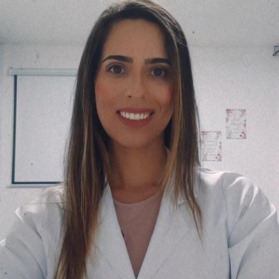 Nutricionista Gabriela Brandão