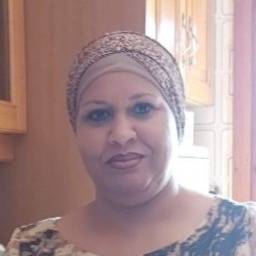 Khadija  Achouri achouri