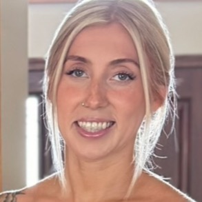 alayna larison
